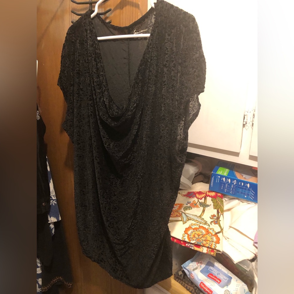Lane Bryant Burnt Velvet Top- 714 $30 or $25 w/offer